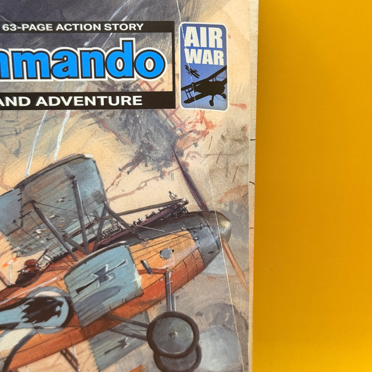 Commando No. 5841: The Fox vs The Lion by DC Thomson