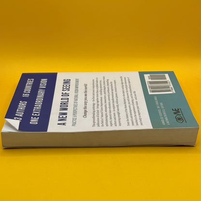 A New World of Seeing by Ainhoa de Federico, Orit Kruglanski and Nathan Oxenfeld