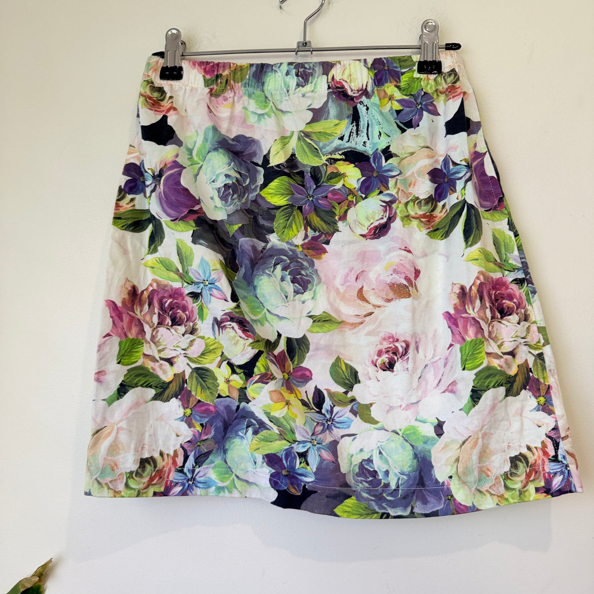 Cream Floral Print A Line Skirt - 66cm Waist