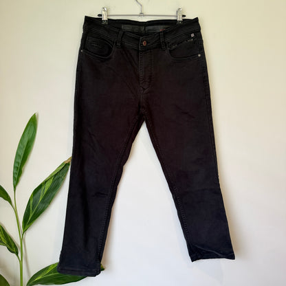 Monte Carlo Jeans Size 34