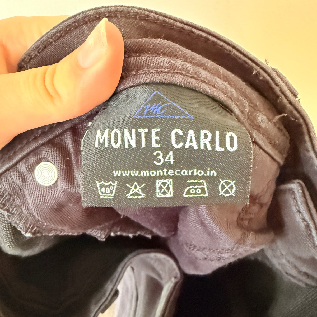 Monte Carlo Jeans Size 34