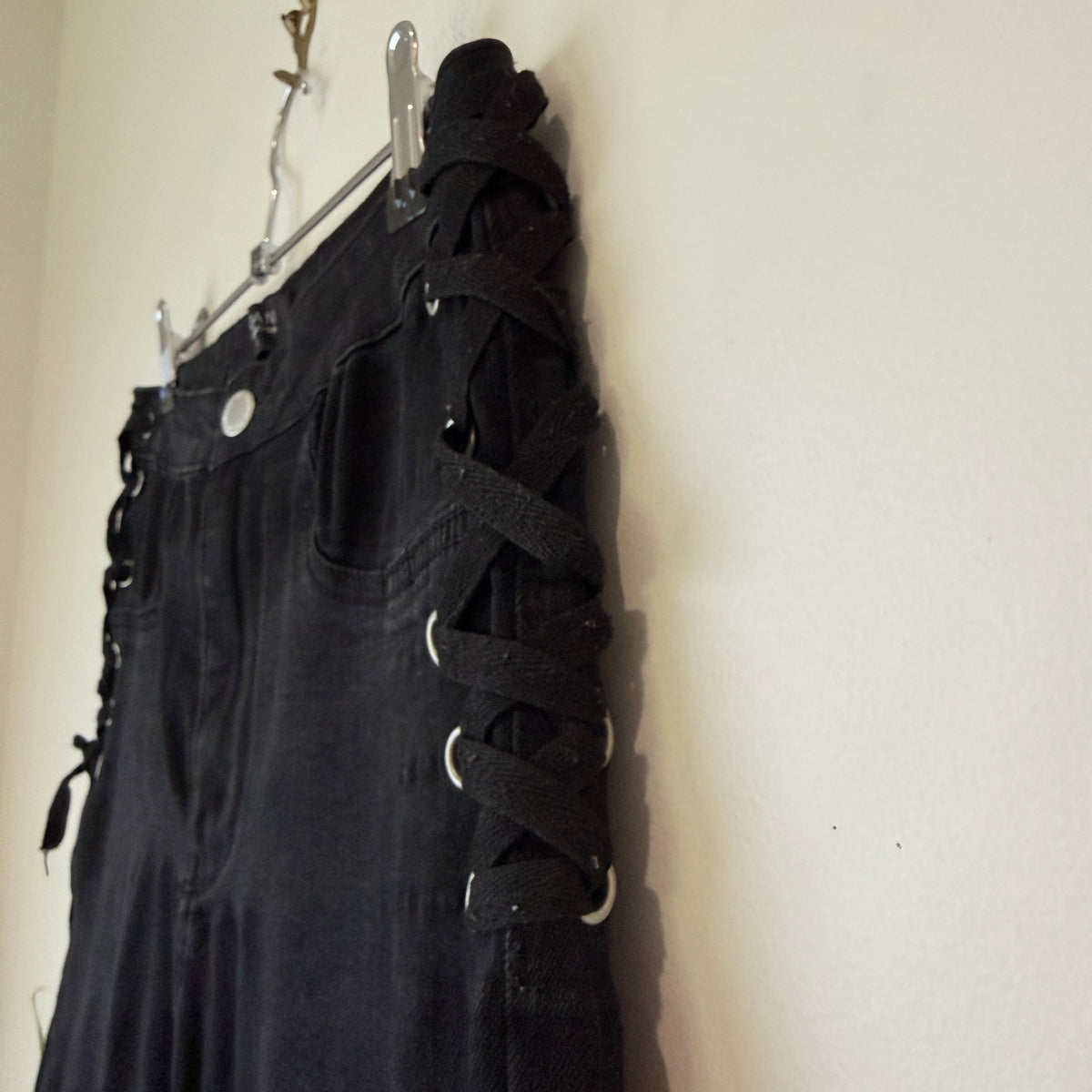 Pagani Black Lace Up Side Jeans Size 12