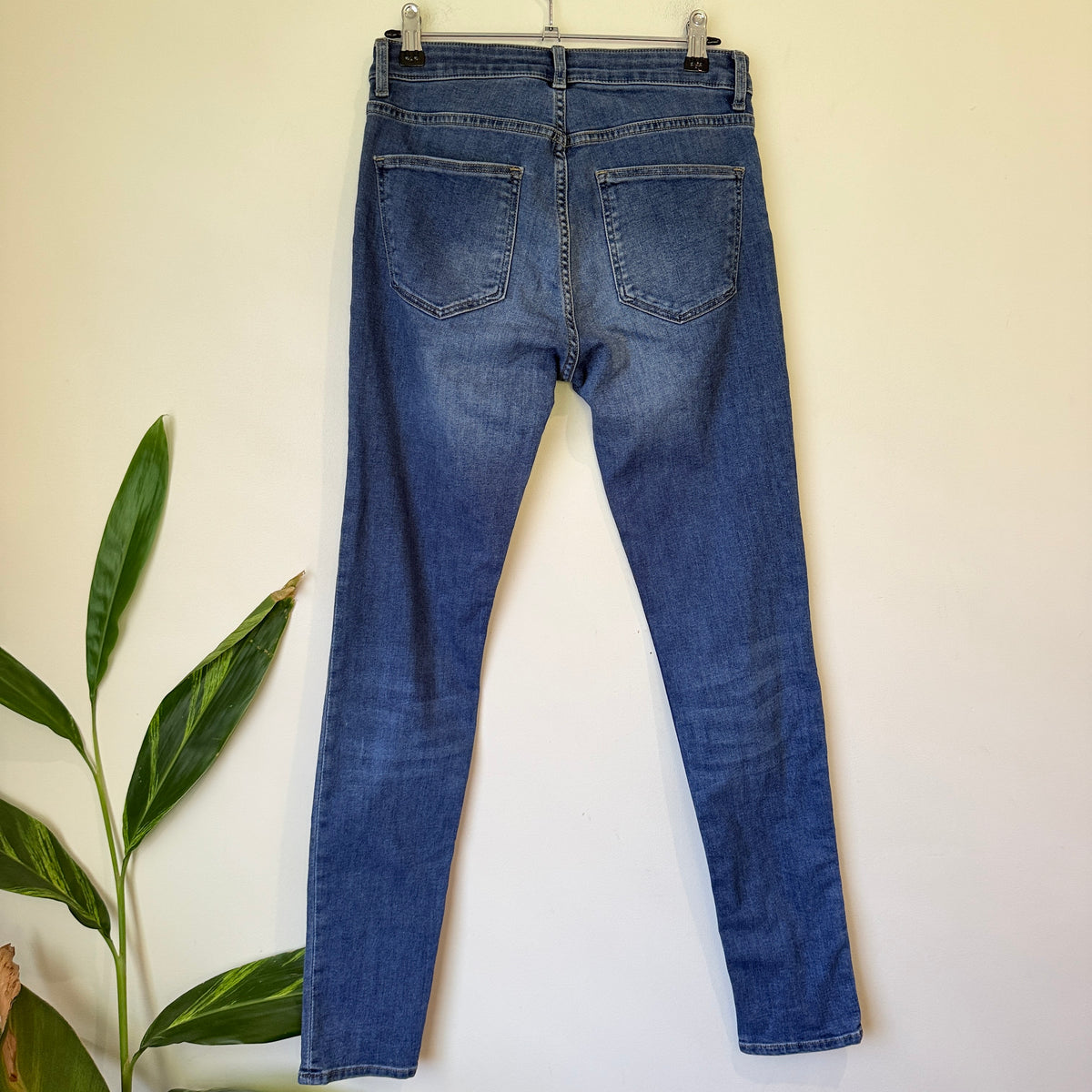 H&M Blue High Waist Skinny Jeans Size 8