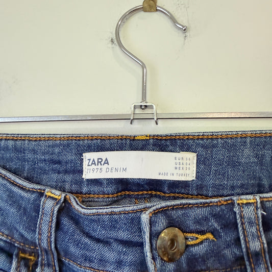 Zara Blue Skinny Jeans Size 36 / 8