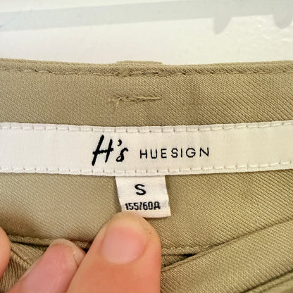 H's Huesign Beige Pleated Tailored Shorts Size S - 72cm Waist