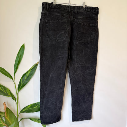 H & H Washed Black Relaxed Jeans Size 102