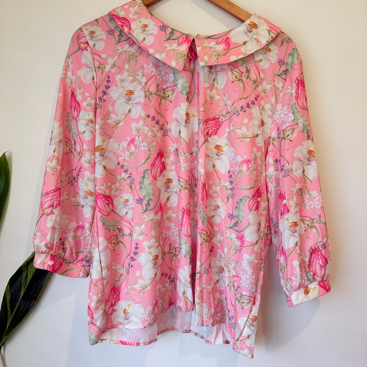 Pink Floral Peter Pan Collar Blouse 52cm u/arm