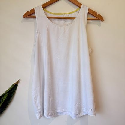 Good Move White Active Tank Size 14