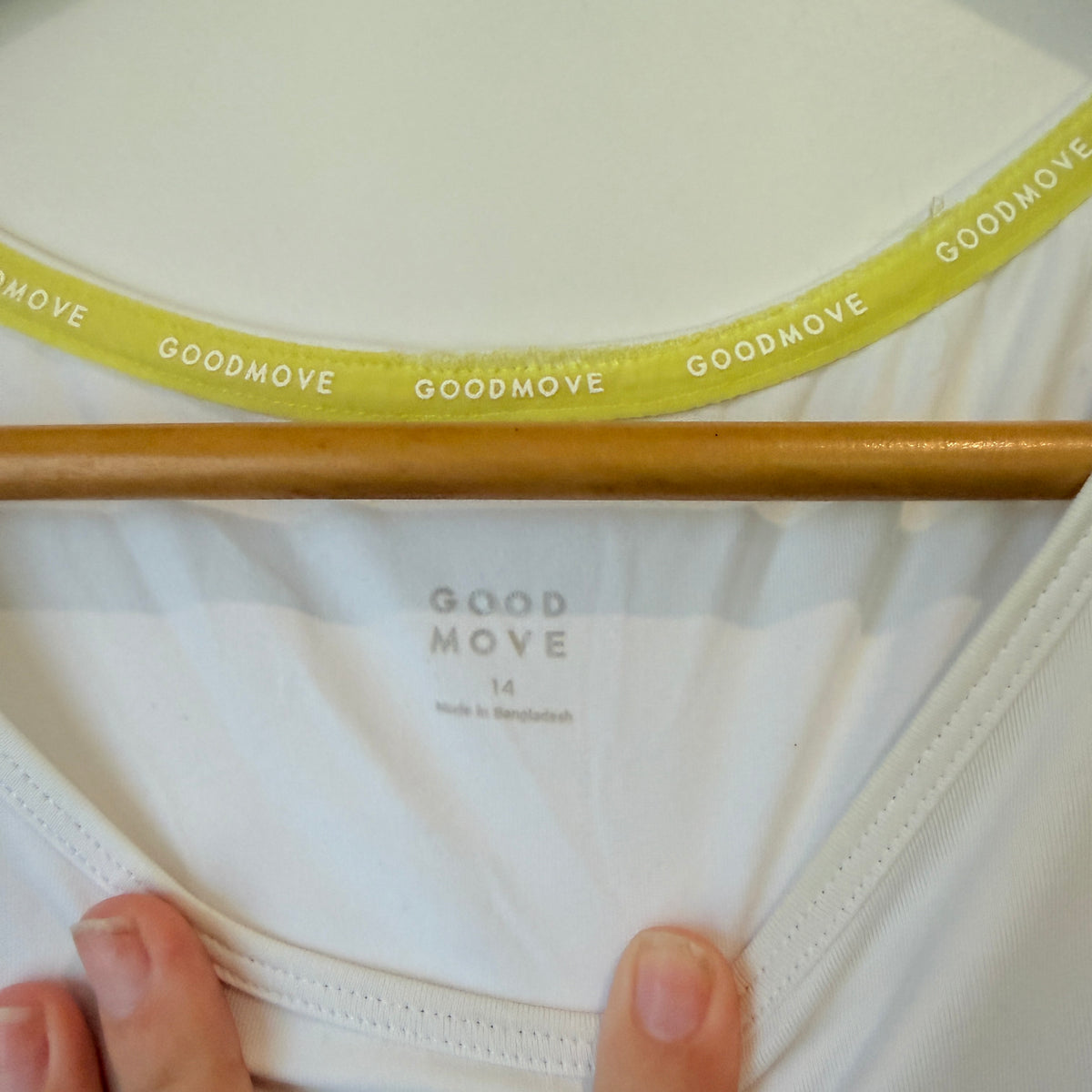 Good Move White Active Tank Size 14