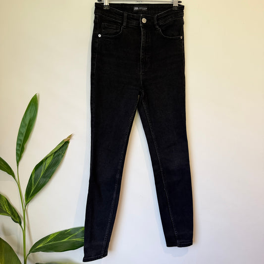 Zara Washed Black Skinny Jeans Size 8