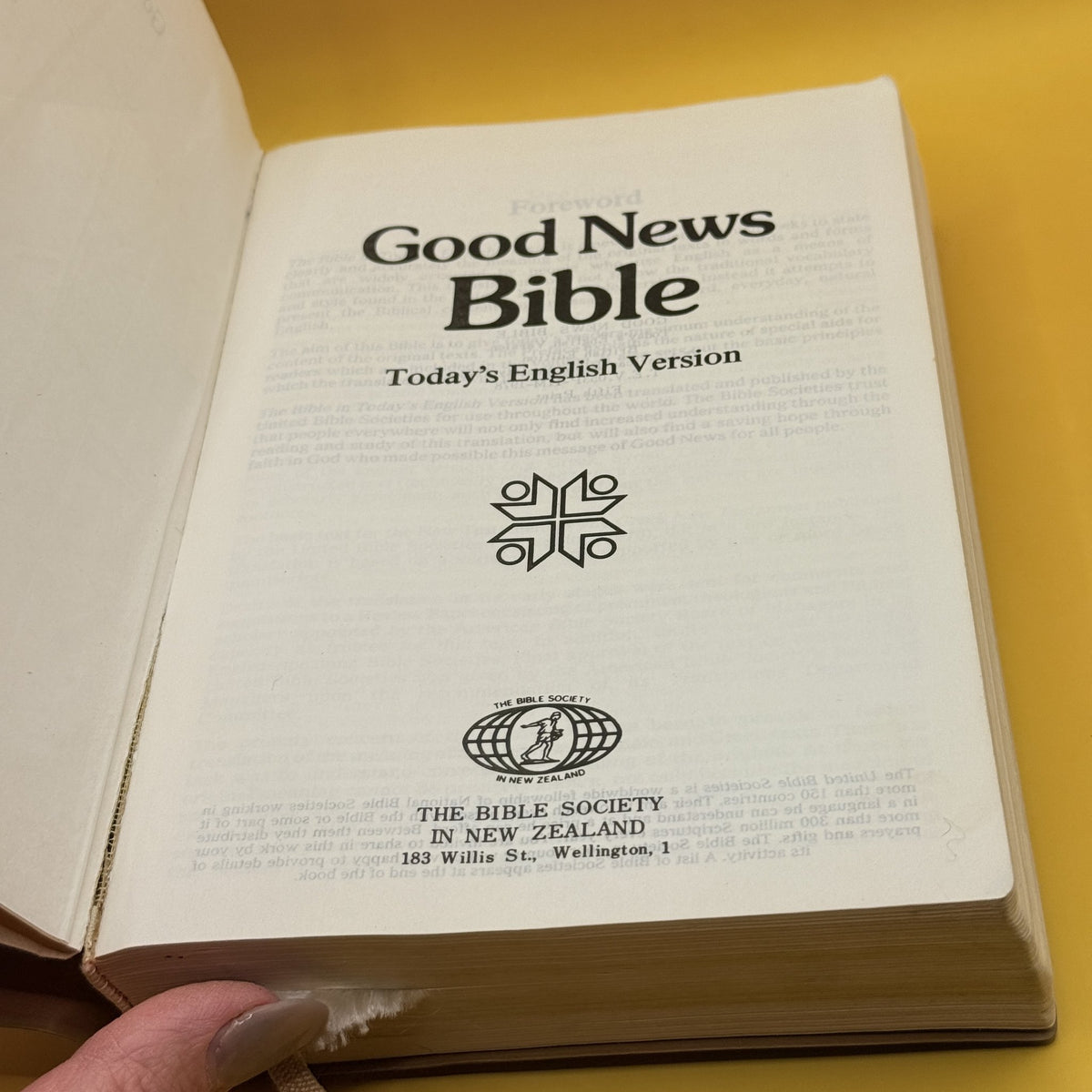 Good News Bible: Today's English Version by Various Authors 1978