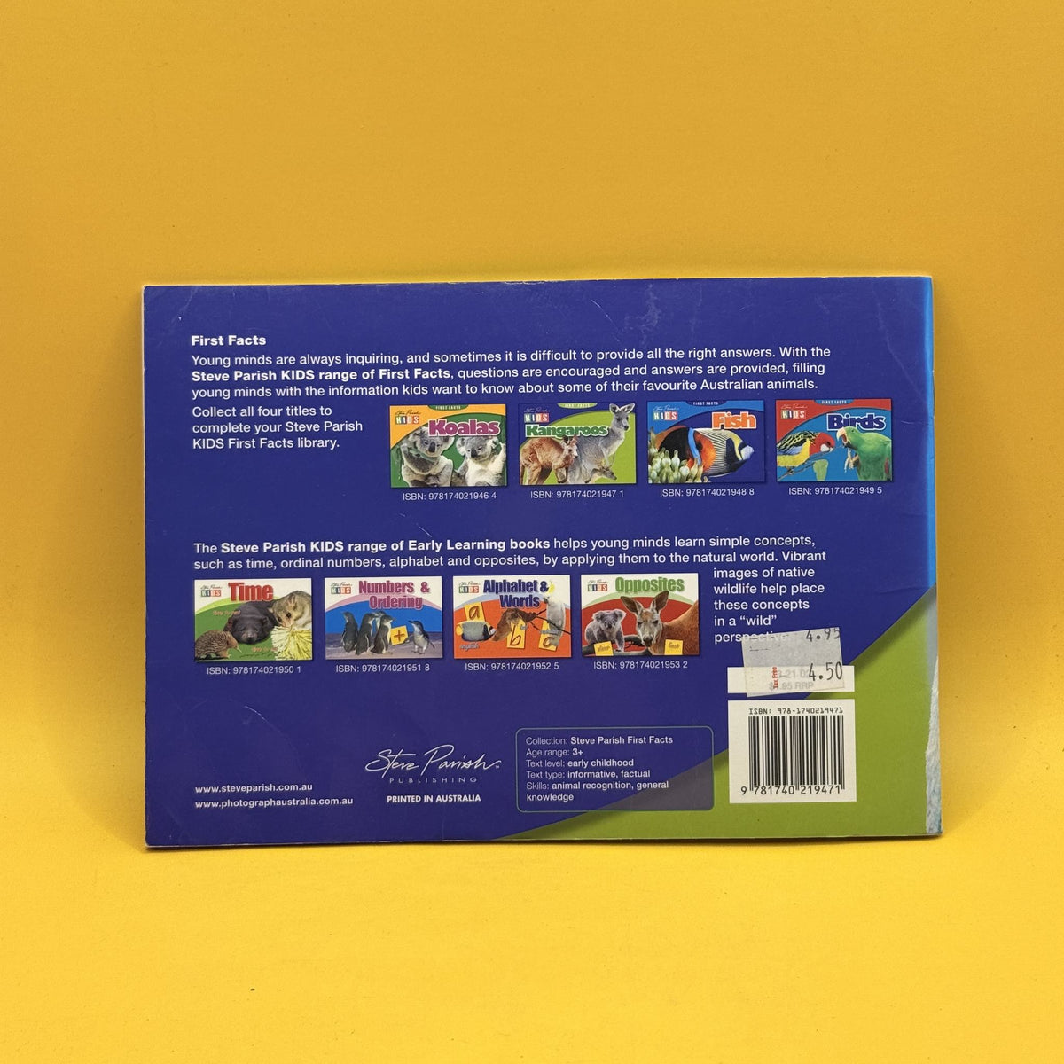 Kangaroos (Steve Parish Kids: First Facts) by Kylie Currey