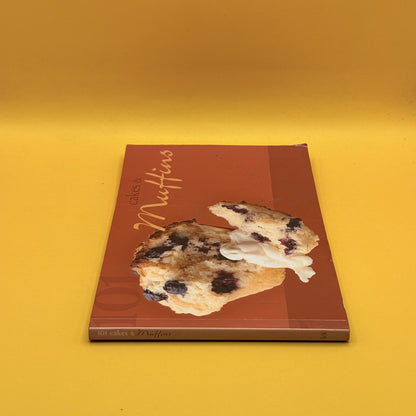101 Cakes & Muffins by R. Martin