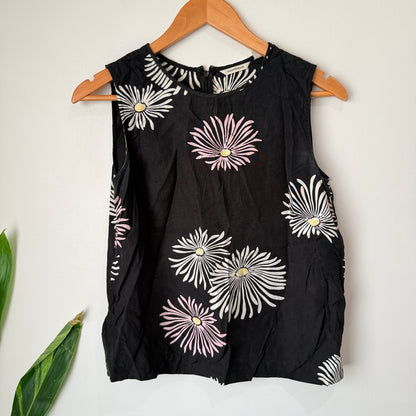 Country Road Black Daisy Print Sleeveless Top Size XS