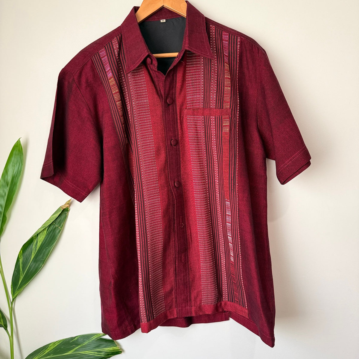 Burgundy Textured Panel Short Sleeve Shirt Size XL | U/Arm to U/Arm 58cm