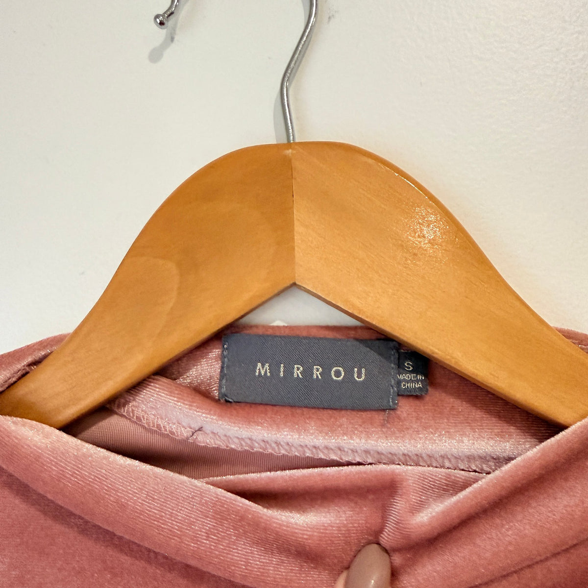 Mirrou Dusty Pink Velvet Ruched Top Size S
