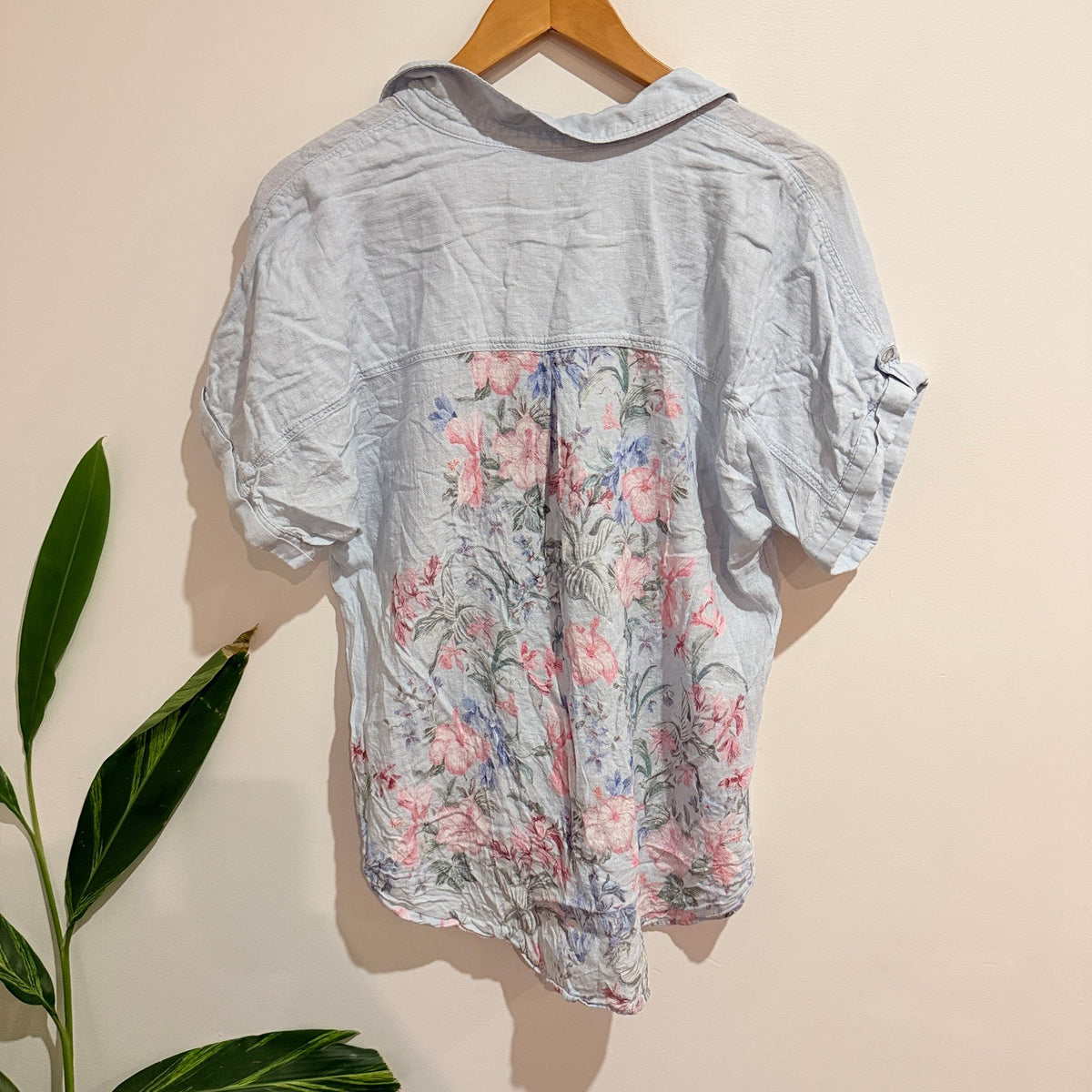 Just Jeans Blue Floral Linen Blend Short Sleeve Shirt Size 14