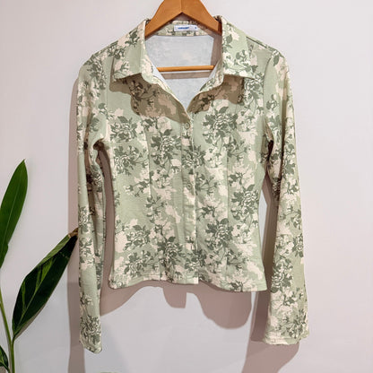 Valleygirl Green Floral Button Front Fitted Shirt Size M