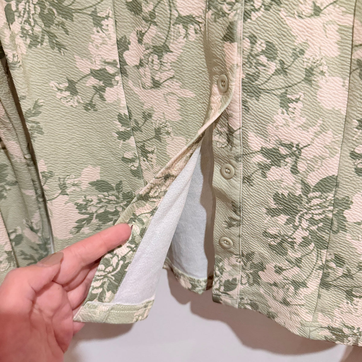 Valleygirl Green Floral Button Front Fitted Shirt Size M