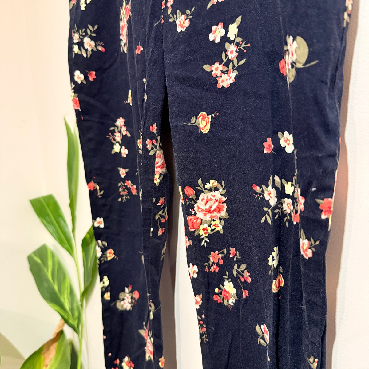 Capture Navy Floral Print Cotton Stretch Pants Size 10