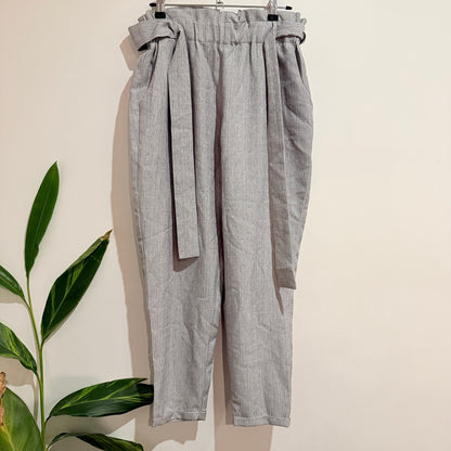 Dotti Grey Paperbag Waist Tie Belt Tapered Pants Size 10