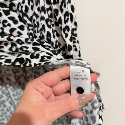 Dotti Black & White Leopard Print Long Sleeve Shirt Size 14