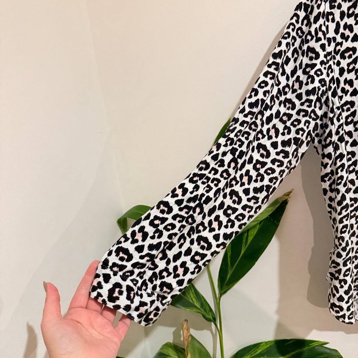 Dotti Black & White Leopard Print Long Sleeve Shirt Size 14