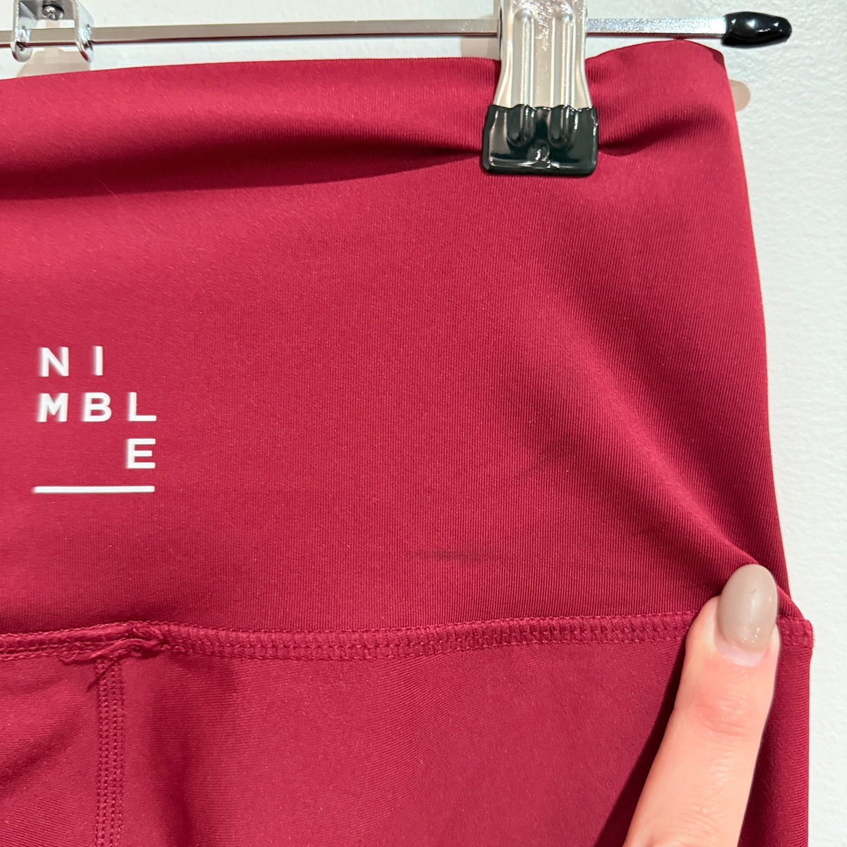 Nimble Activewear Berry Laser Cut Leggings Size 6 (XXS)