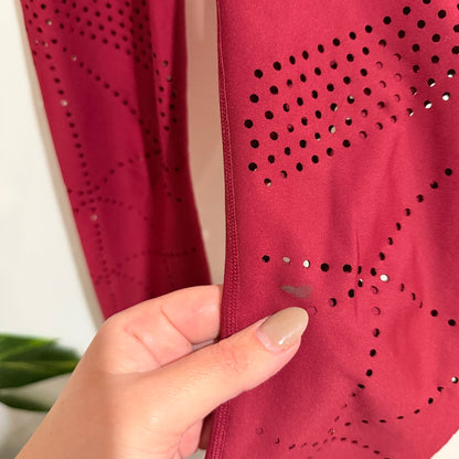 Nimble Activewear Berry Laser Cut Leggings Size 6 (XXS)