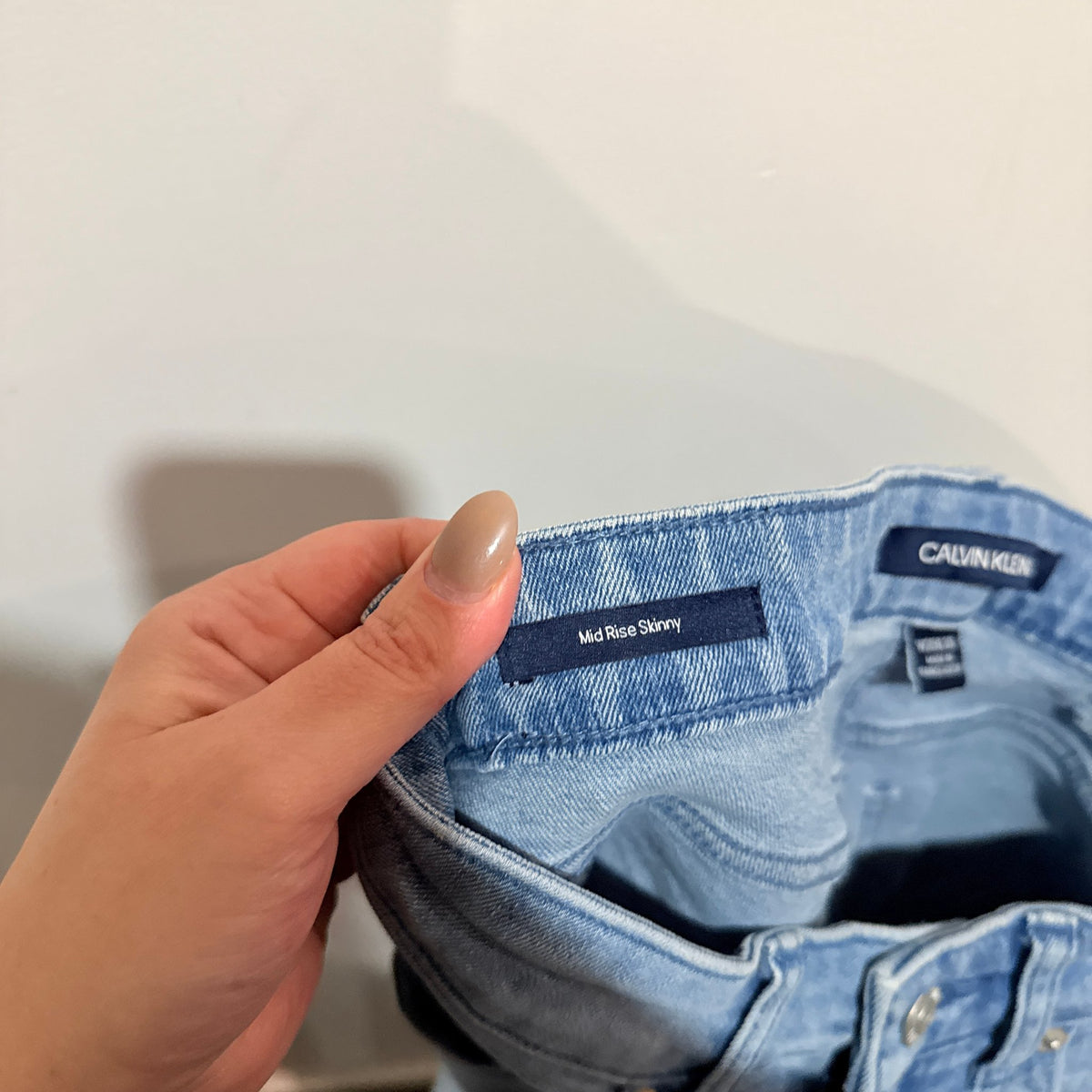 Calvin Klein Jeans Light Wash Mid Rise Skinny Jeans Size W29 L30 | Waist 68cm