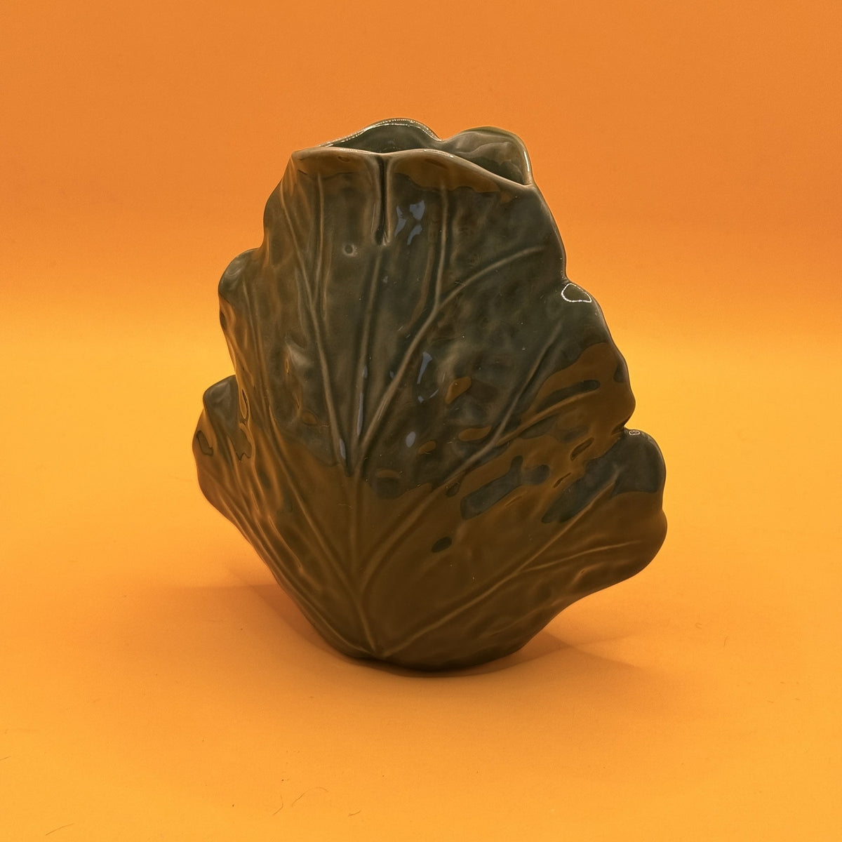 CC Interiors Handmade Leaf Vase Green 13cm