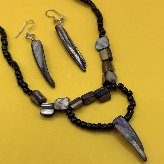 Necklace & Earrings Jewellery Set