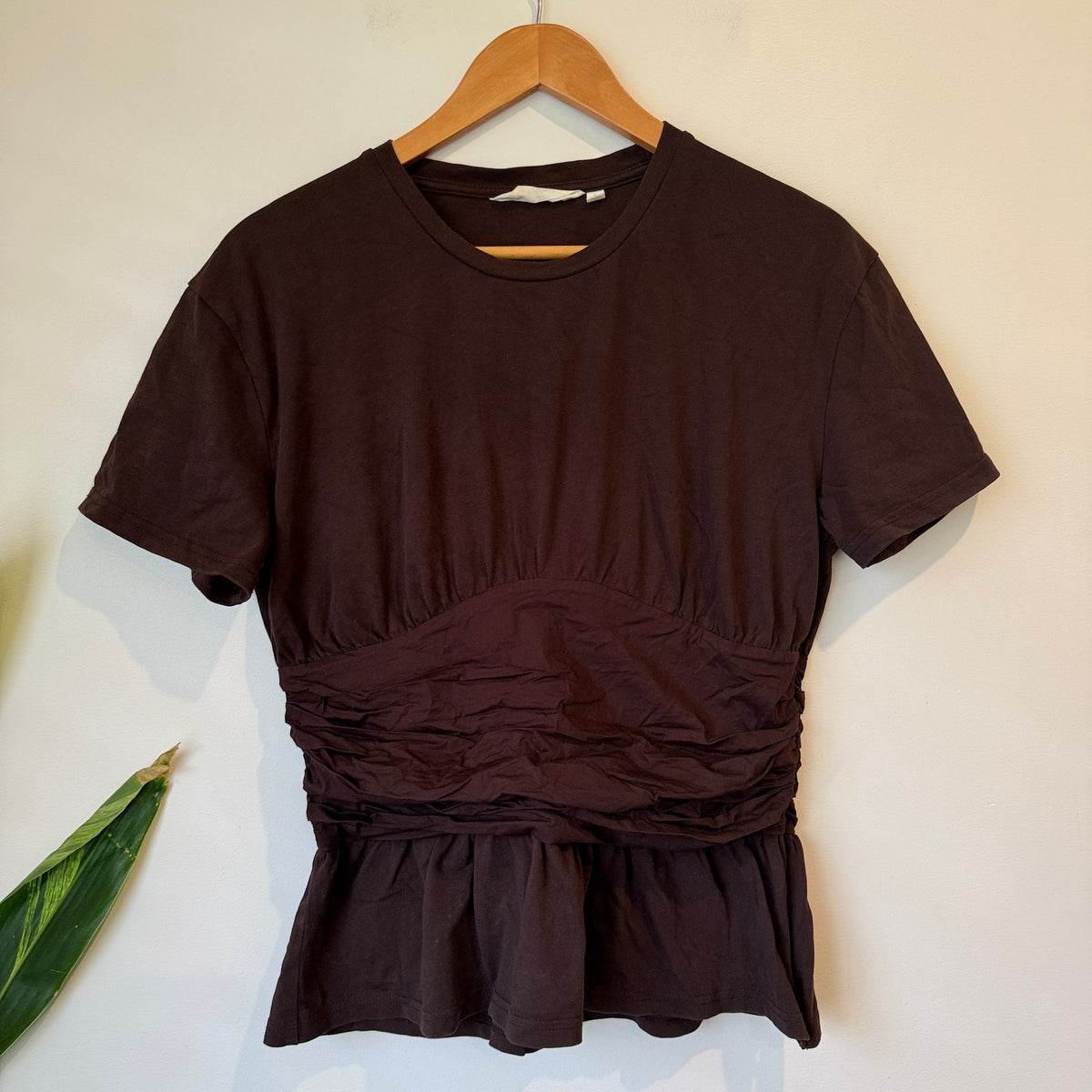 Glassons Brown Ruched Peplum T-Shirt Size L