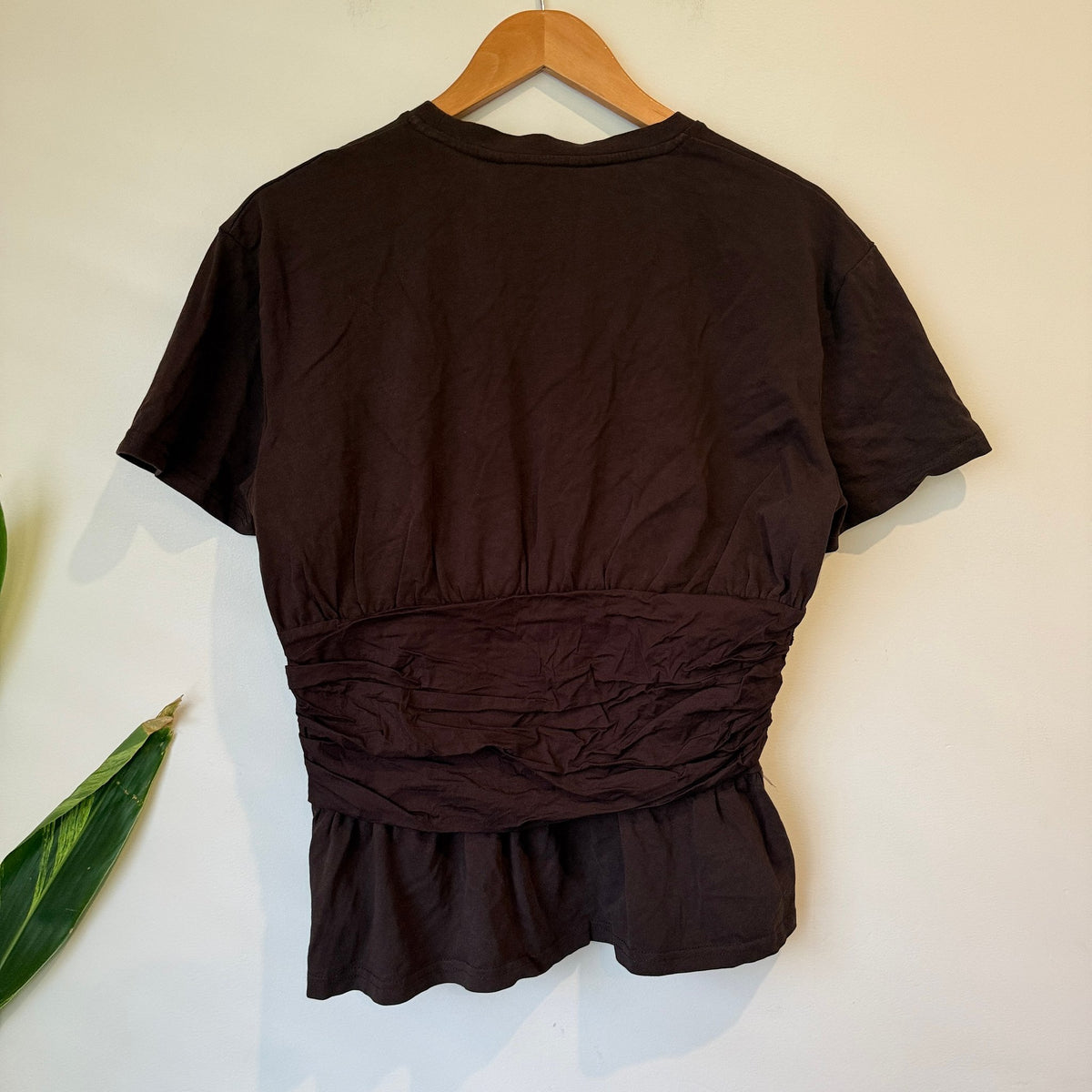 Glassons Brown Ruched Peplum T-Shirt Size L