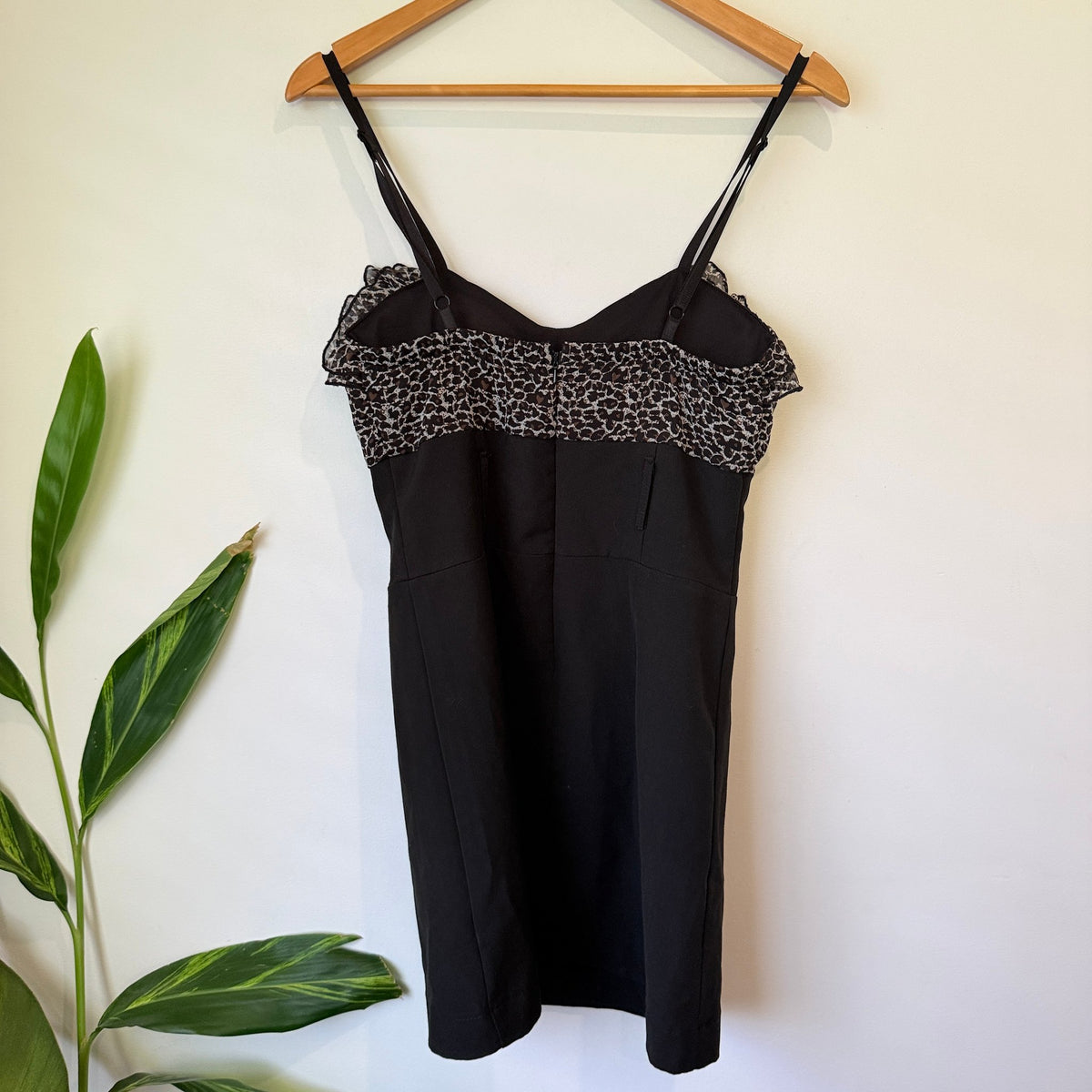 Chic A Booti Black & Leopard Print Mini Dress Size 10