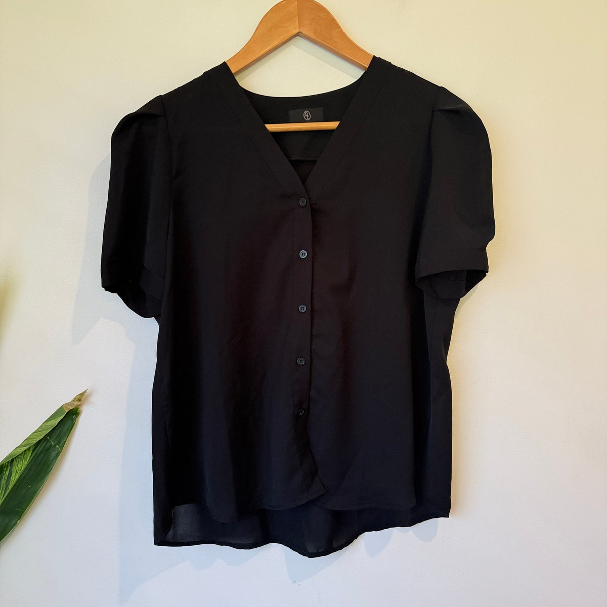 Black Button Front Short Sleeve Blouse | U/Arm to U/Arm 49cm