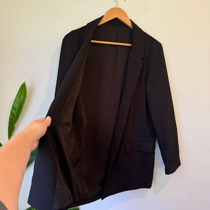 Brand Unknown Open-front Black Blazer Size U/Arm to U/Arm 51cm