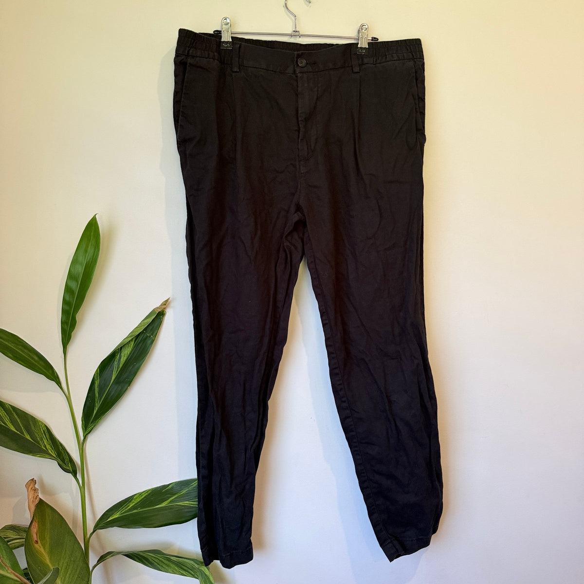 H & M Casual Pants Size XL