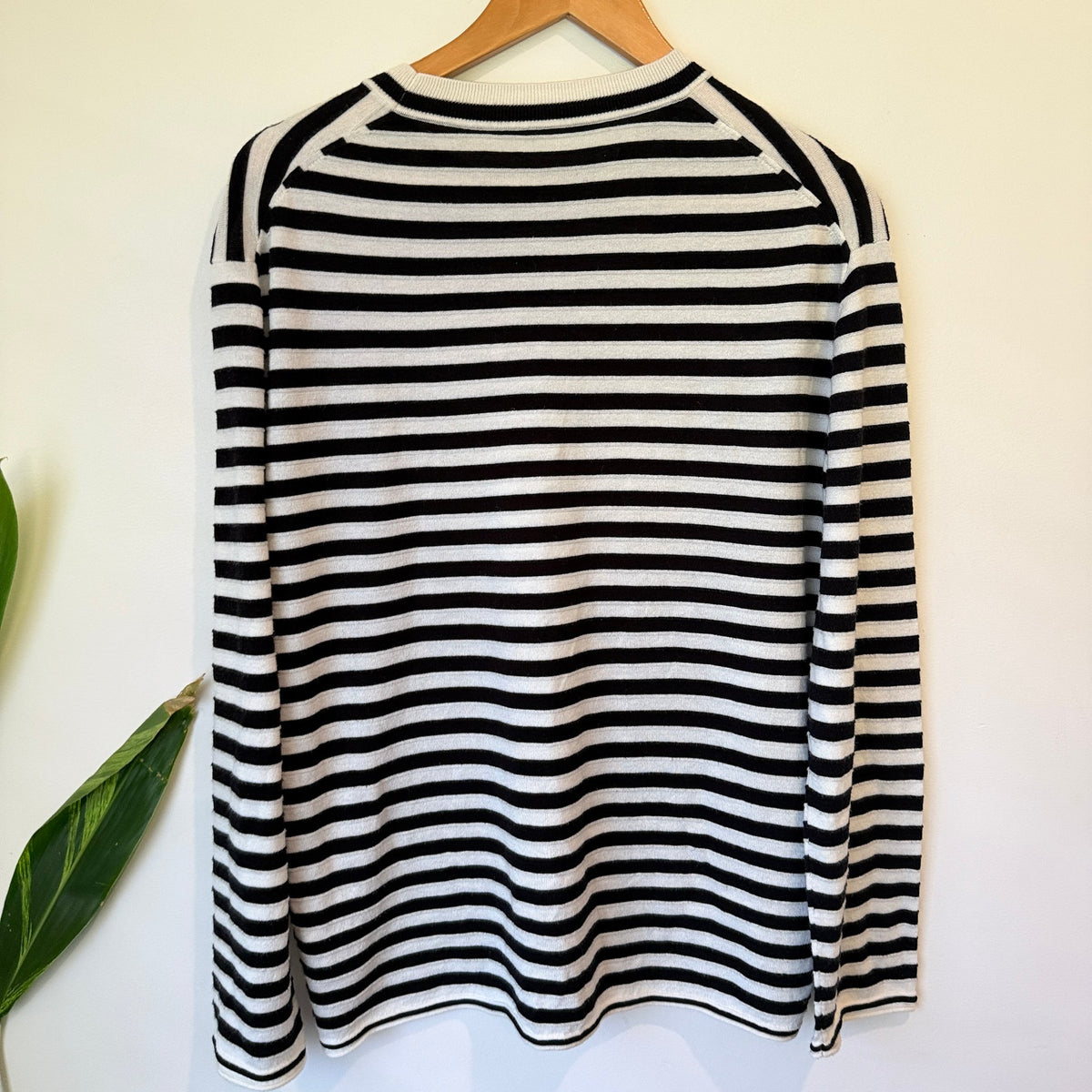 Black & Cream Striped Knit Jumper Size M