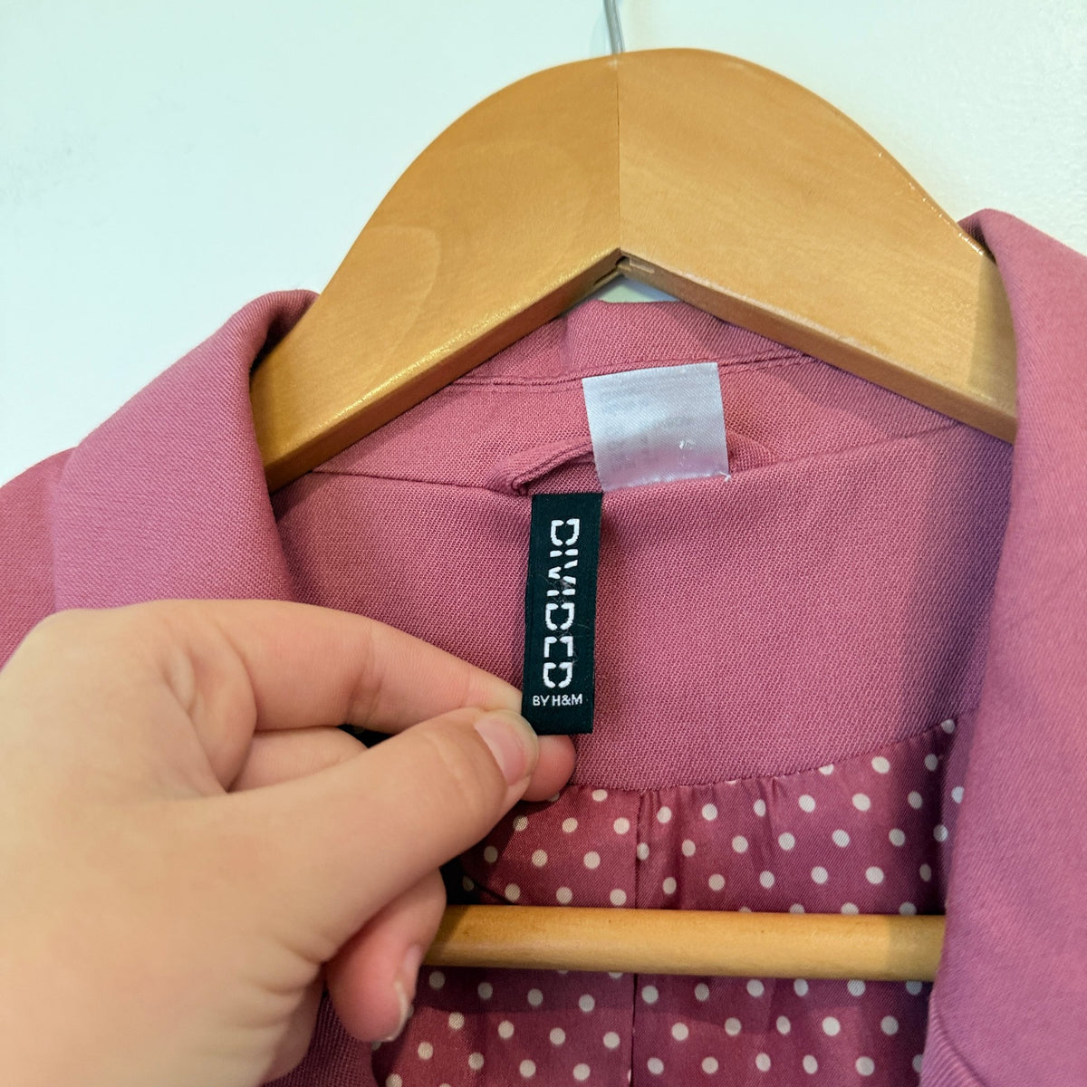 H&M Divided Dusty Pink Cropped Blazer Size EUR 34