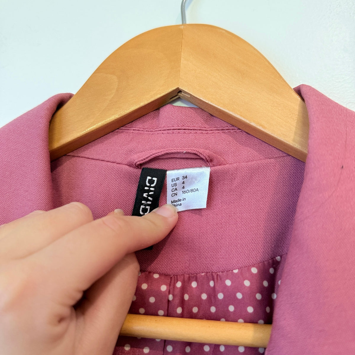 H&M Divided Dusty Pink Cropped Blazer Size EUR 34