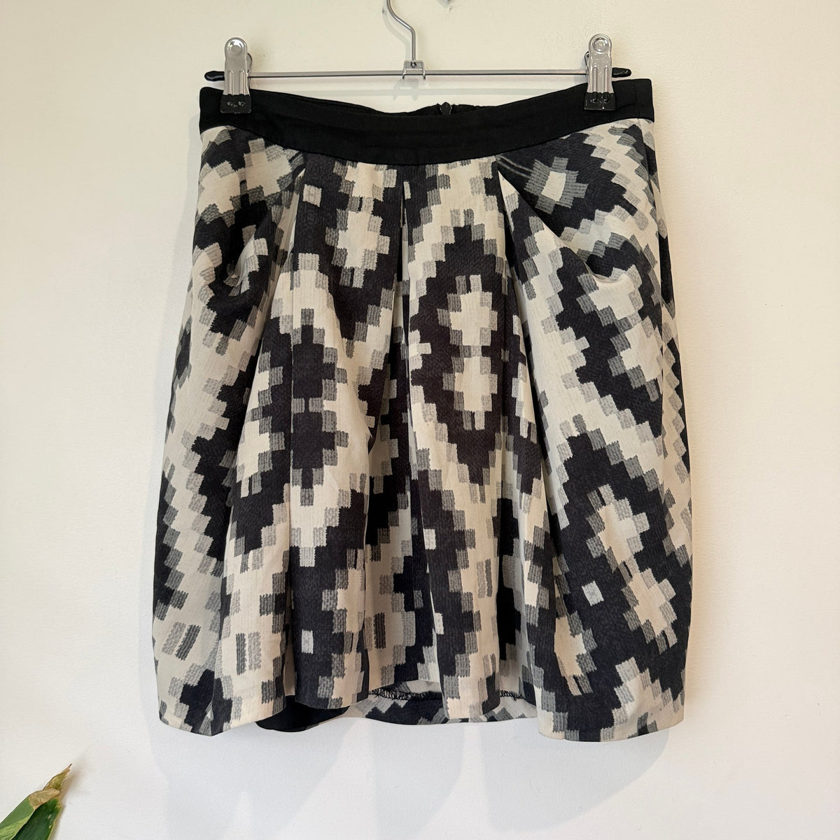 Zara Geometric Print Mini Skirt Size S