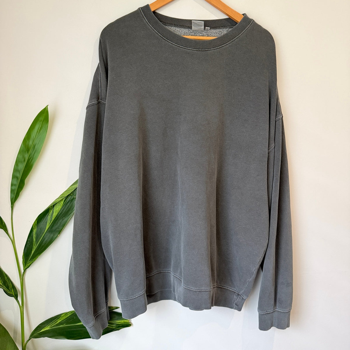 Absent Oversized Crewneck Sweatshirt Size 2XL