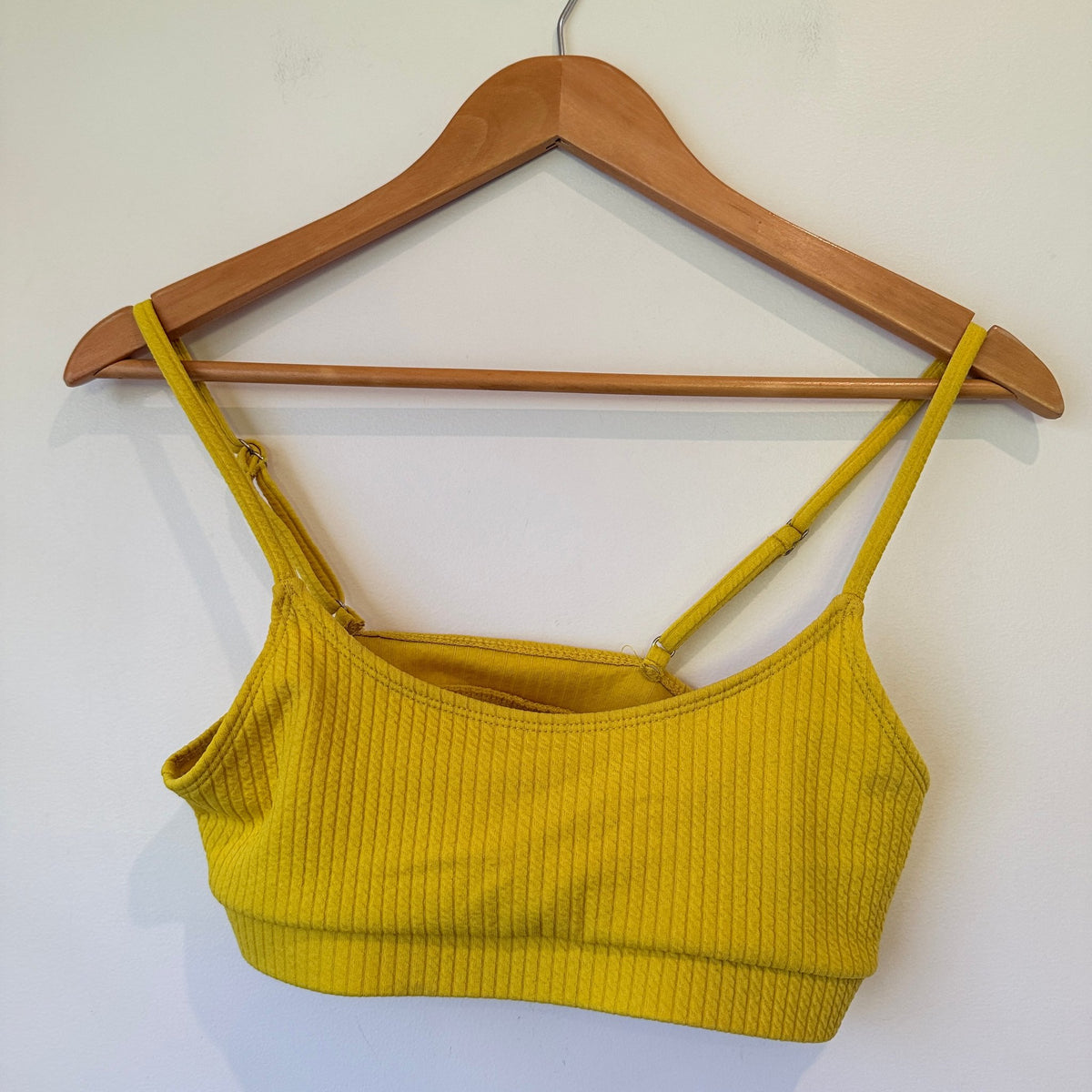 Ribbed Scoop-neck Bralette Size S | U/Arm to U/Arm 39cm