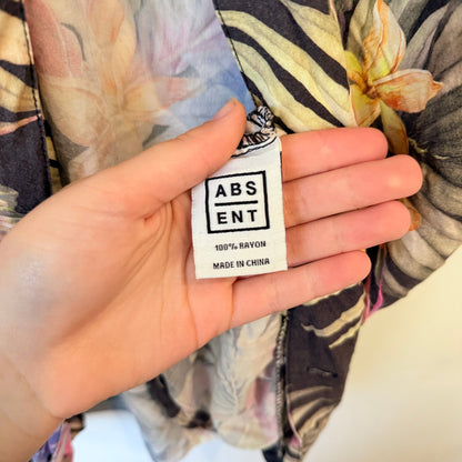 Absent Button-down Shirt Size XL