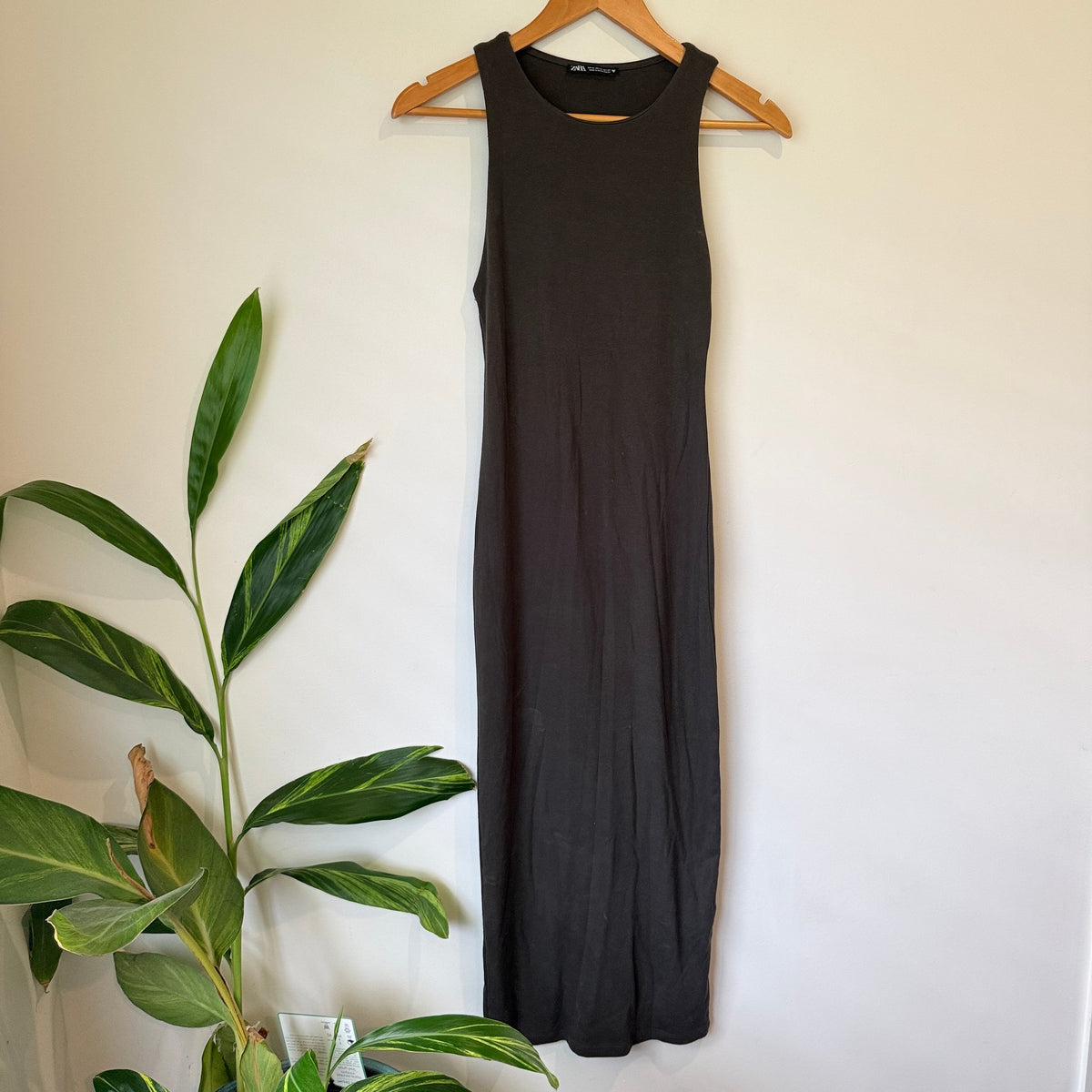Zara Sleeveless Dress Size M