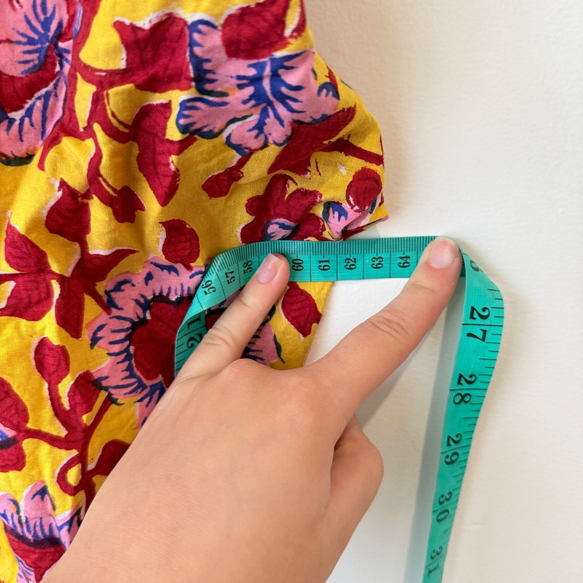 Brand Unknown Open-front Kimono Cardigan Size U/Arm to U/Arm 61cm