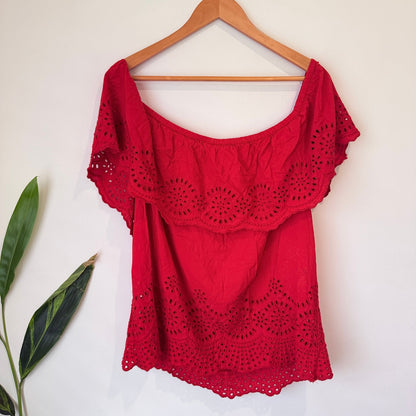 Millers Off-the-shoulder Eyelet Top Size 16