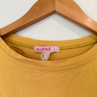 Supre Crewneck Basic T-shirt Size L