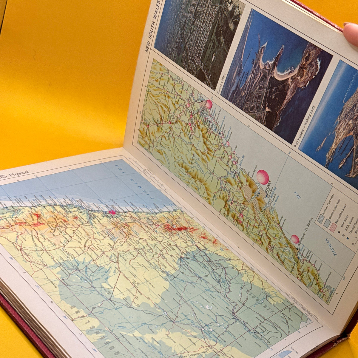 The Jacaranda Atlas for New Zealand by Jacaranda Press (1971)
